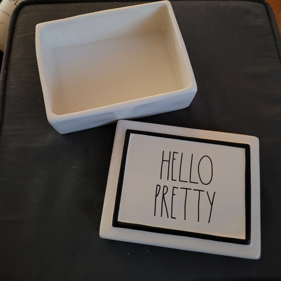 Rae Dunn "Hello Pretty" jewelry box - Picture 2 of 3